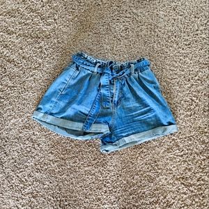 Paperbag Shorts Size Medium